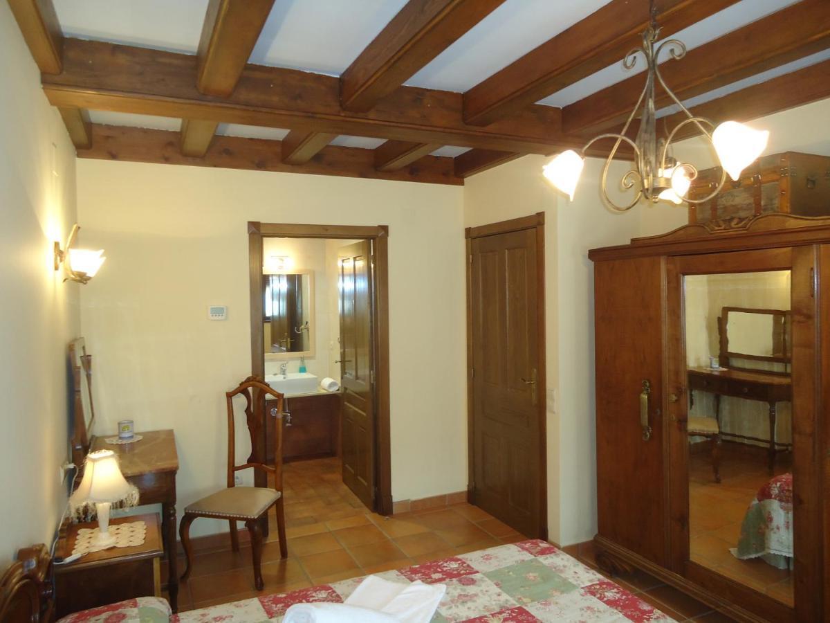 Vila Casa Felisa Pirineo Aragones Santa Eulalia de Gállego Pokoj fotografie